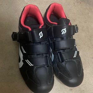 Peloton cycling shoes